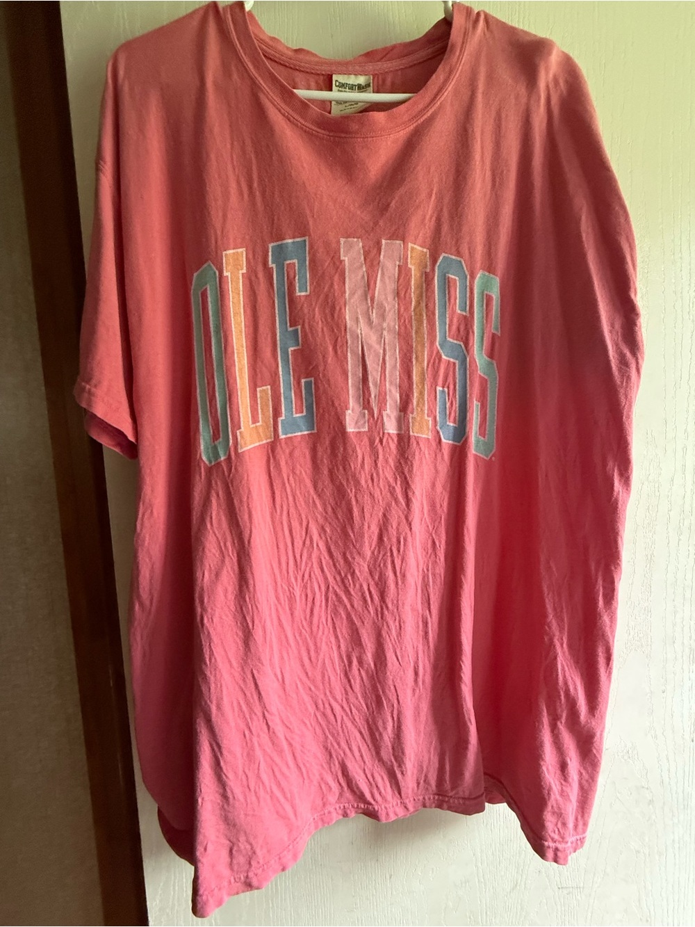 Comfort Colors Pink Ole Miss Multicolor Logo Tee